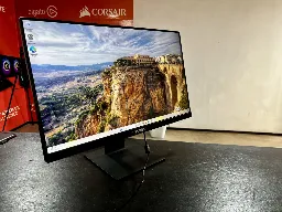 Computador All in One 24" OZXEN Intel Core i5-11500 8GB RAM 480GB M.2 Reacondicionado (A)