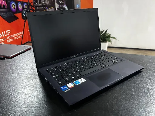 Notebook ASUS ExpertBook Intel Core i5-1135G7 8GB RAM 256GB SSD Reacondicionado (A)